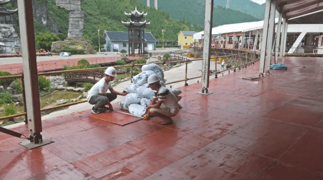 2018年梵凈山國(guó)際飲用水博覽會(huì)場(chǎng)館平臺(tái)建設(shè)全面完工