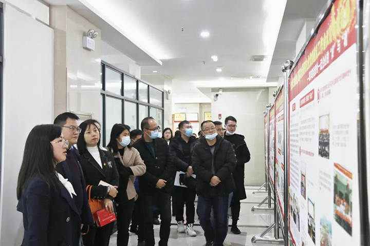 銅仁市城交集團(tuán)組織開展黨建促國(guó)有企業(yè)高質(zhì)量發(fā)展現(xiàn)場(chǎng)觀摩活動(dòng)